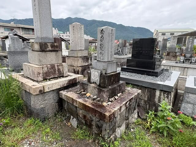 高田墓地の撤去作業を行いました
