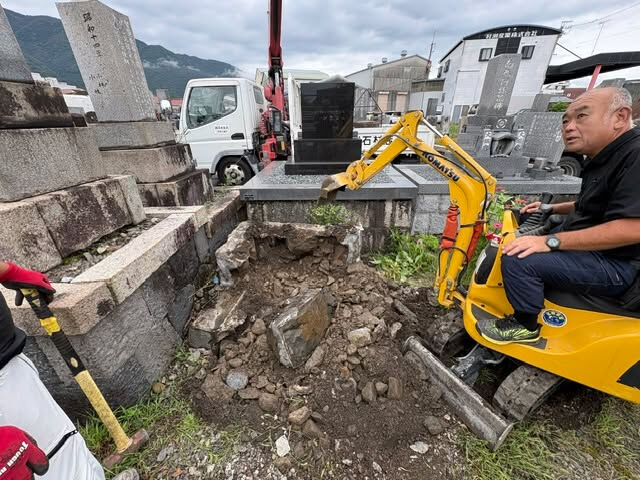 高田墓地の撤去作業を行いました