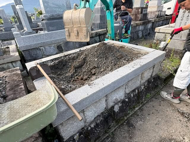 墓石の撤去