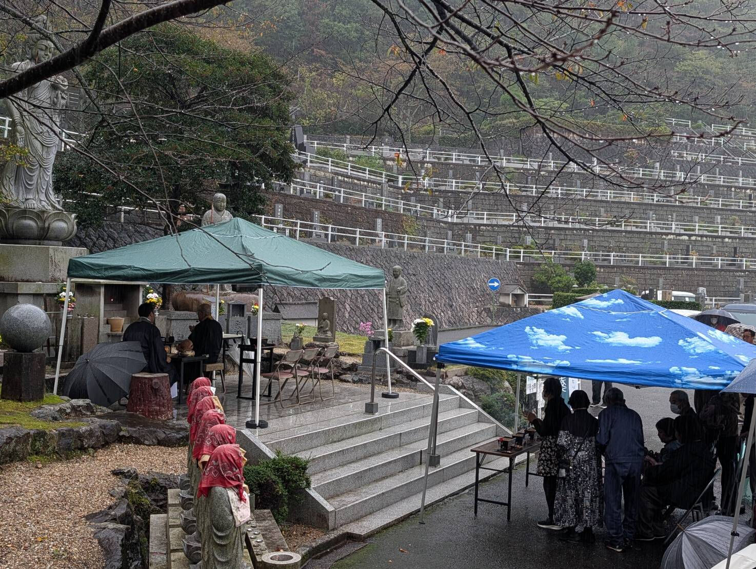 昨日、圓満寺霊苑にて合同法要を開催いたしました